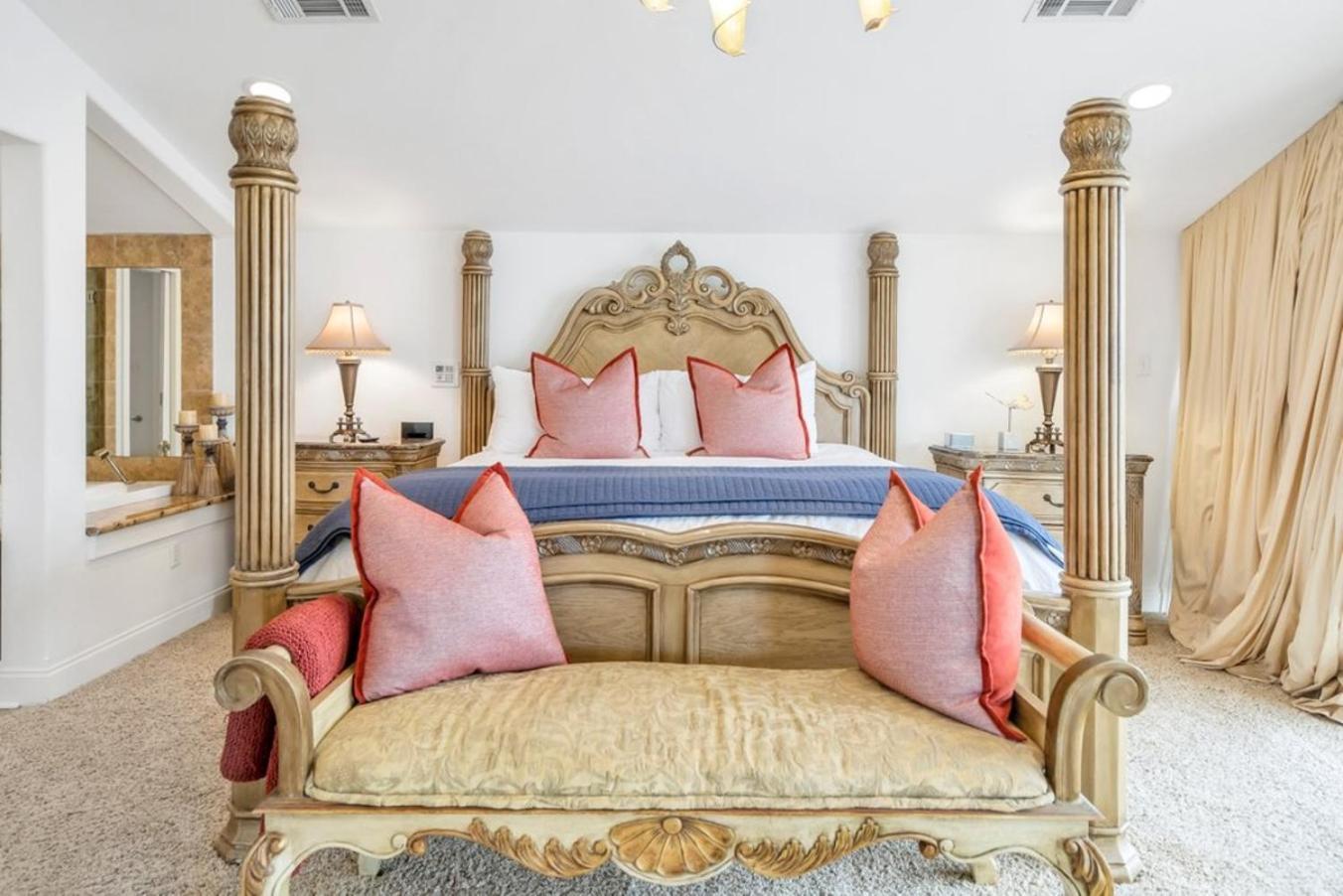 Holiday home 3 Bedroom W Pool Views -serenity At The New Orleans