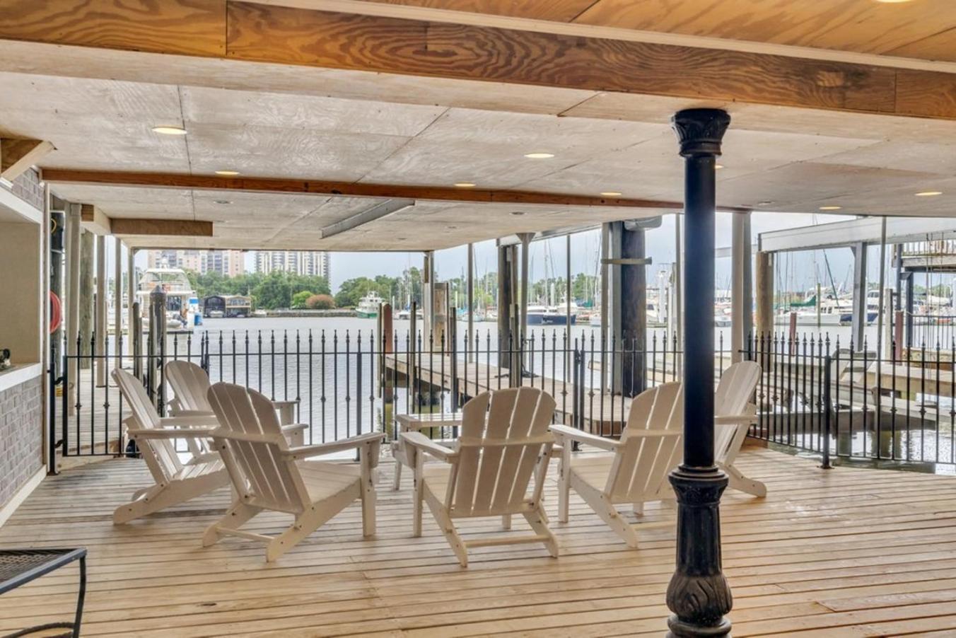 3 Bedroom W Pool Views -serenity At The *