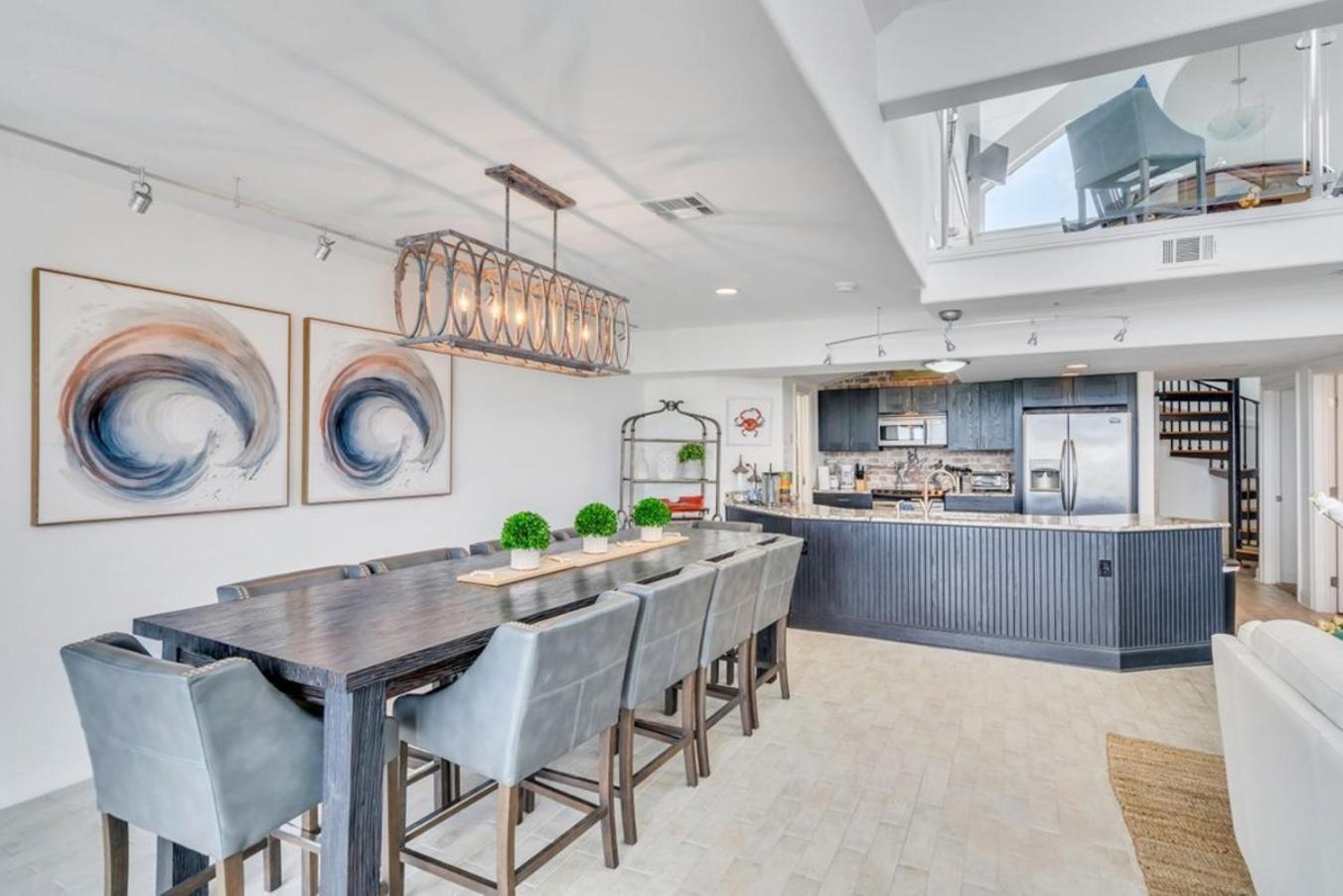 3 Bedroom W Pool Views -serenity At The Holiday home New Orleans